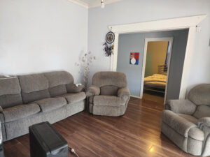 120 Edward St