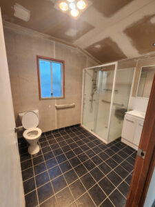 18 Deverell St