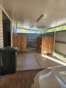 28 Deverell St