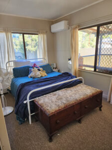4 Epacris St